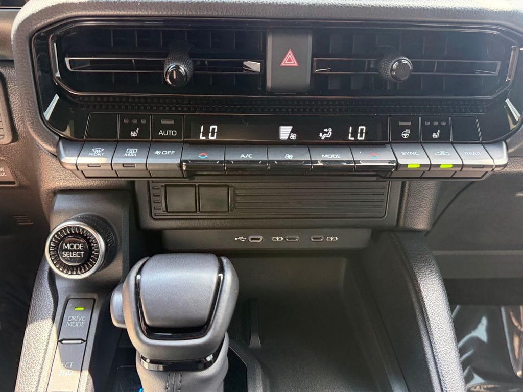 2025 Toyota Land Cruiser 28