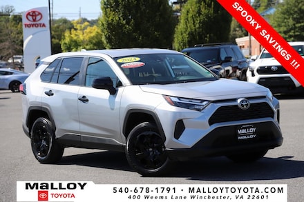 2025 Toyota RAV4 LE SUV