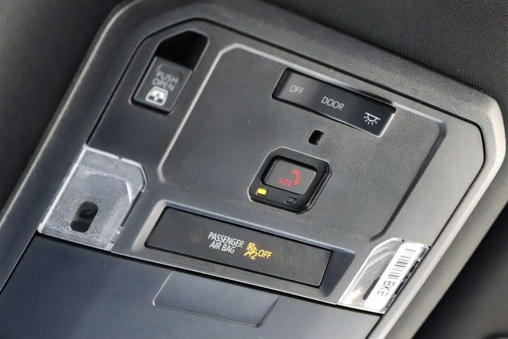 2025 Toyota Tundra SR5 - Photo 12