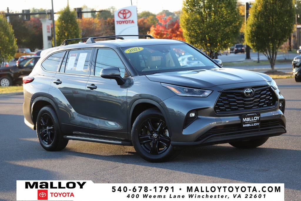 2021 Toyota Highlander SUV  2021 Toyota Highlander SUV