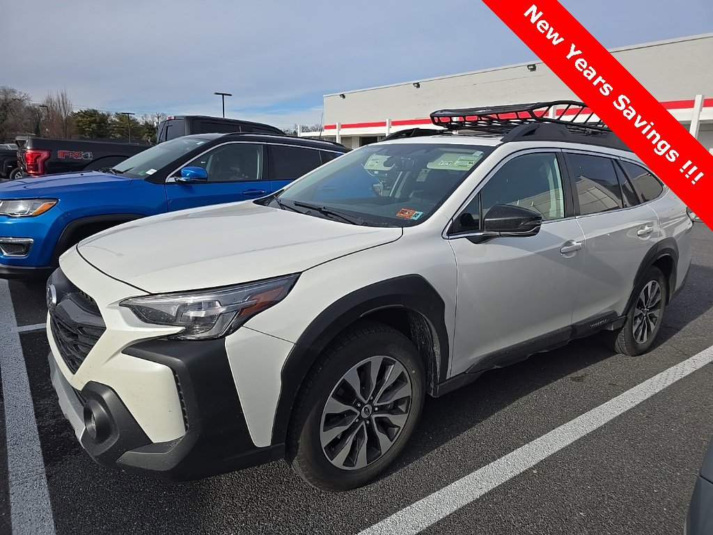 2025 Subaru Outback Limited's photo