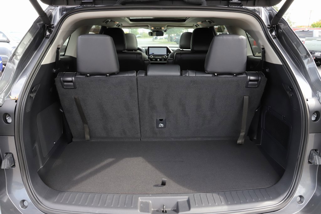 2024 Toyota Highlander Platinum photo 4