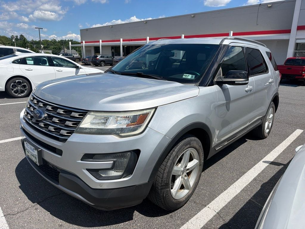 Ingot Silver 2016 Ford Explorer XLT 4WD SUV / Crossover All-Wheel Drive 6-Speed Automatic