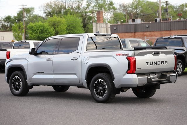 Used 2022 Toyota Tundra SR5 with VIN 5TFLA5DB6NX035725 for sale in Winchester, VA
