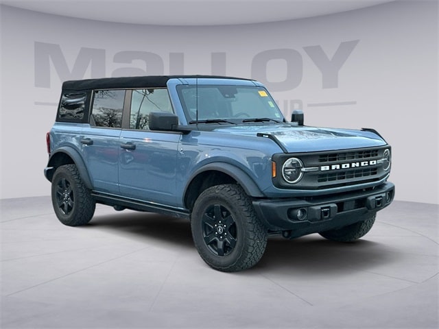 2024 Ford Bronco Black Diamond's photo