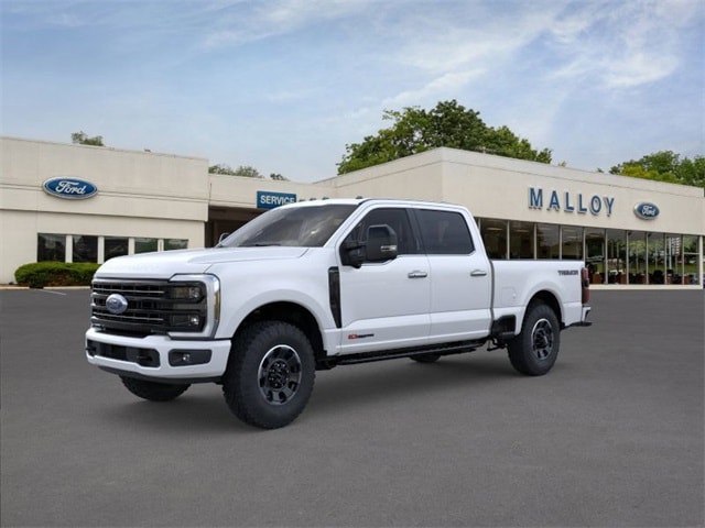 2026 Ford F-350 Super Duty Platinum's photo