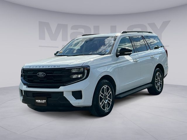 2025 Ford Expedition Active 4x4's photo