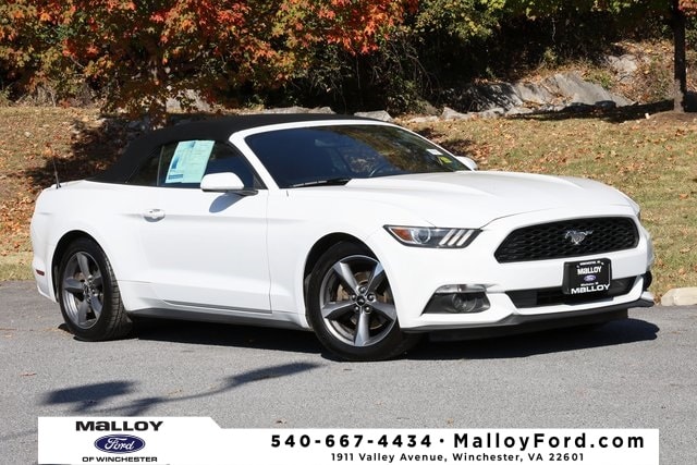 2015 Ford Mustang Convertible 