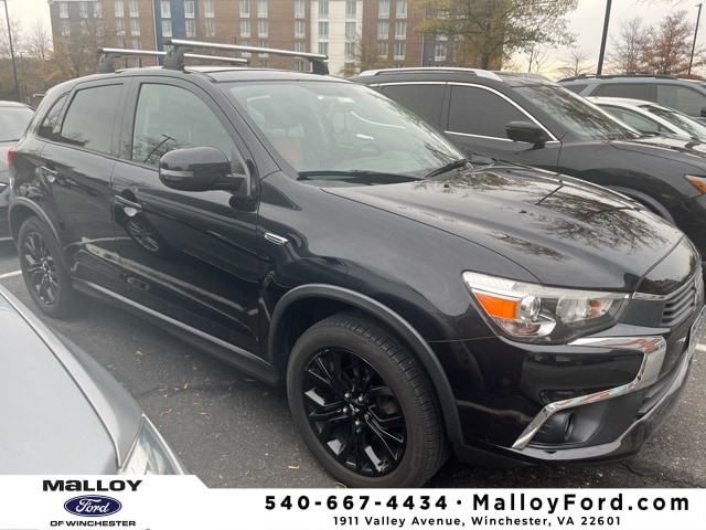 2017 Mitsubishi Outlander Sport LE's photo