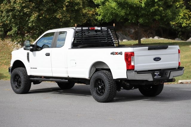 2019 Ford F-250 photo 2