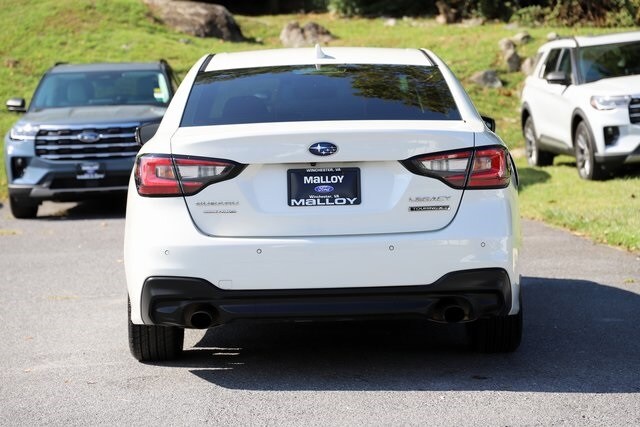2022 Subaru Legacy Touring XT photo 2