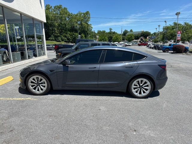 2021 Tesla Model 3 Long Range Dual Motor All-Wheel Drive's photo