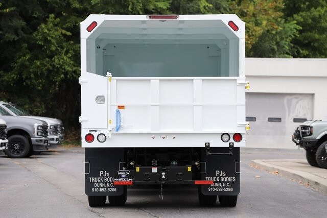2026 Ford F-750 Base photo 3
