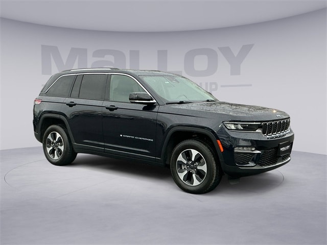 2024 Jeep Grand Cherokee 4xe's photo