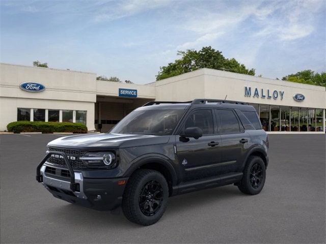2025 Ford Bronco Sport Outer Banks's photo