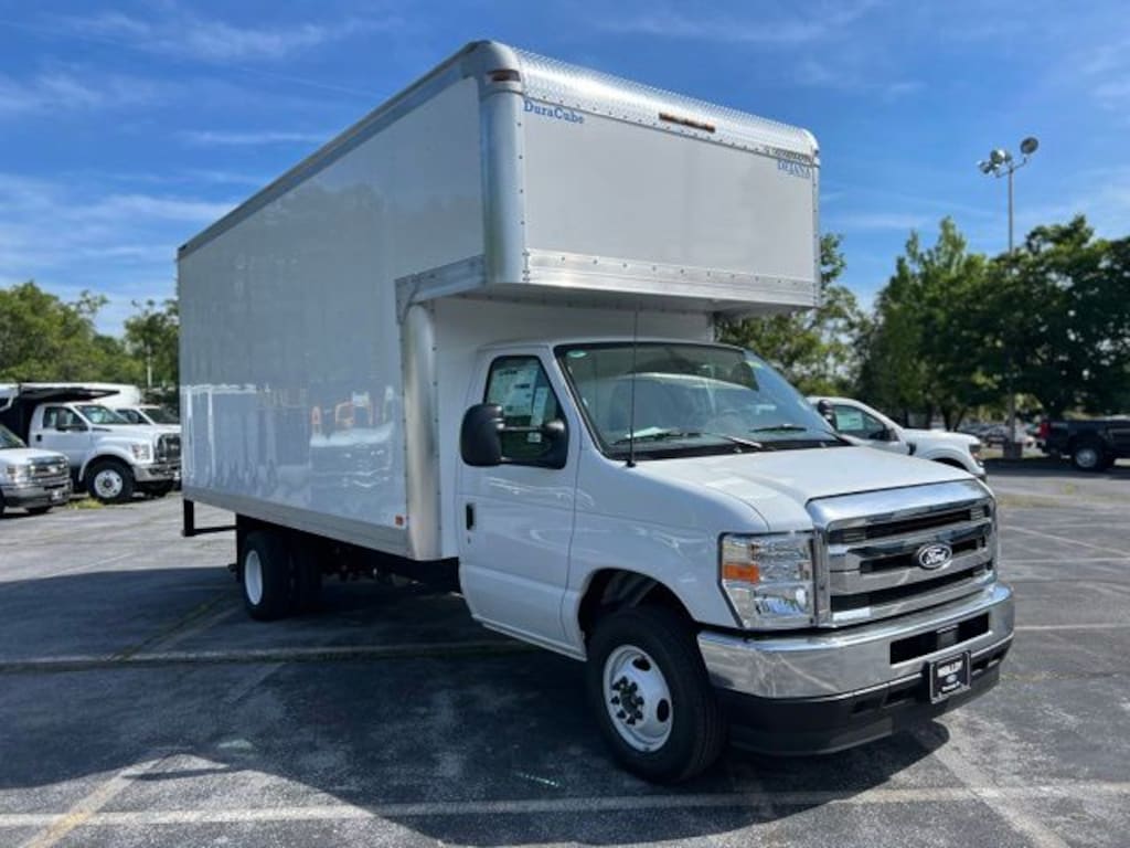 New 2027 Ford E-450 17 FT Dejana Box Base Cab/Chassis