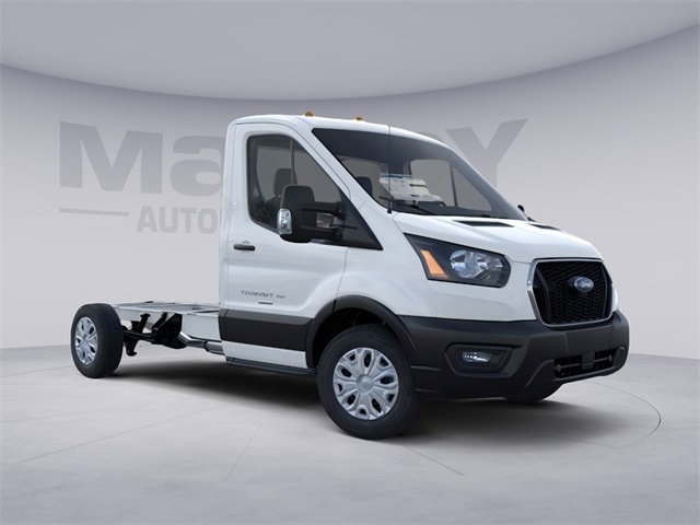 2025 Ford Transit Base's photo