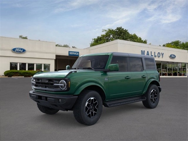 2025 Ford Bronco 4-Door Outer Banks's photo