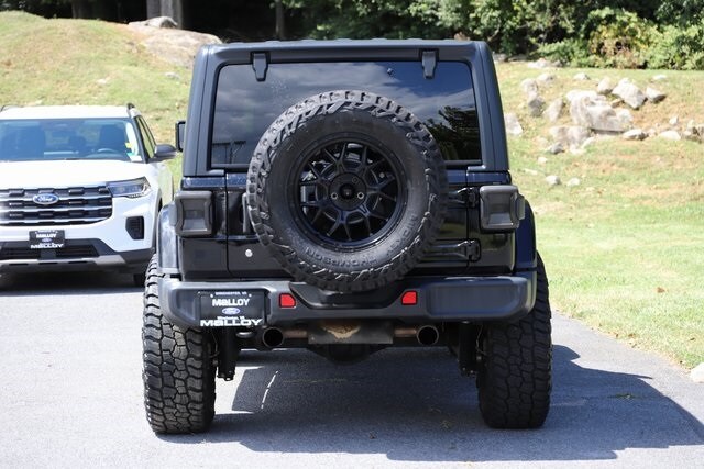 2019 Jeep Wrangler Unlimited Sahara photo 3
