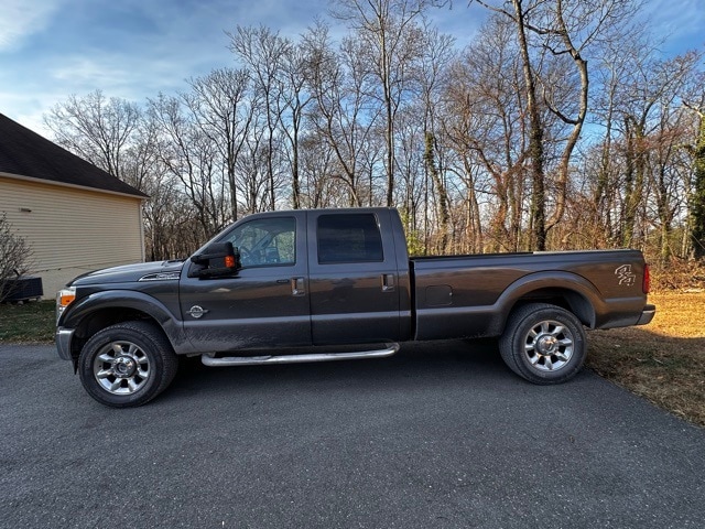 2015 Ford F-250 Super Duty Lariat's photo