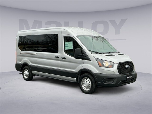2025 Ford Transit Passenger Van XL's photo