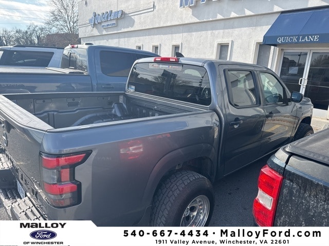 2022 Nissan Frontier S