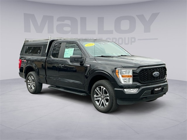 2021 Ford F-150 XL's photo