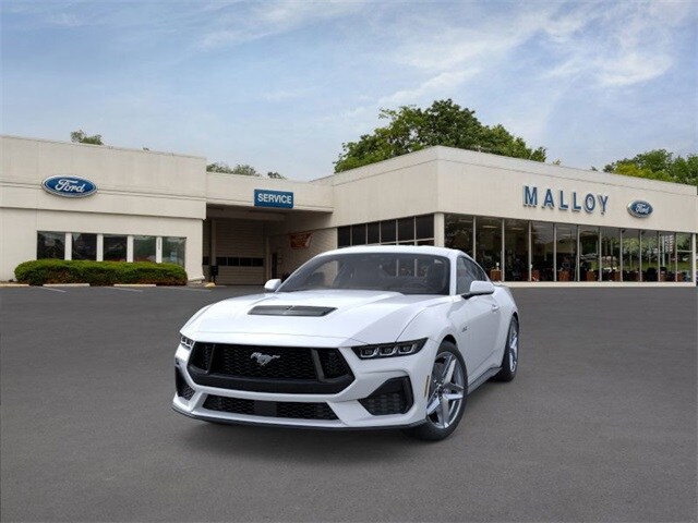 2025 Ford Mustang GT photo 2