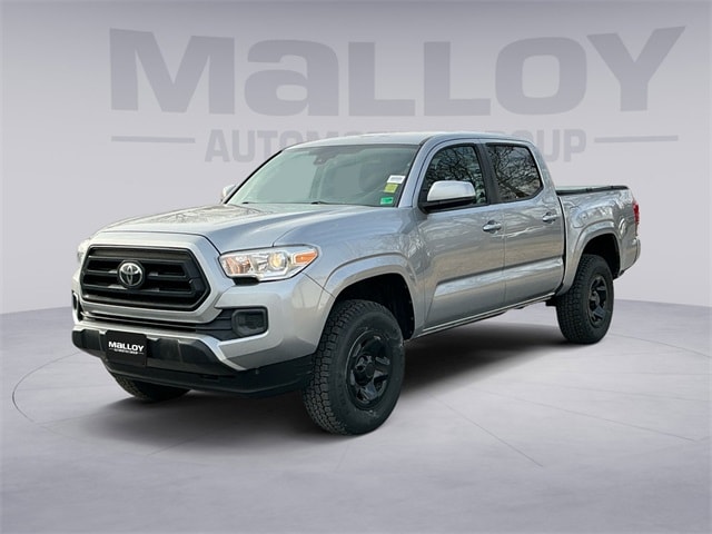 2020 Toyota Tacoma SR's photo