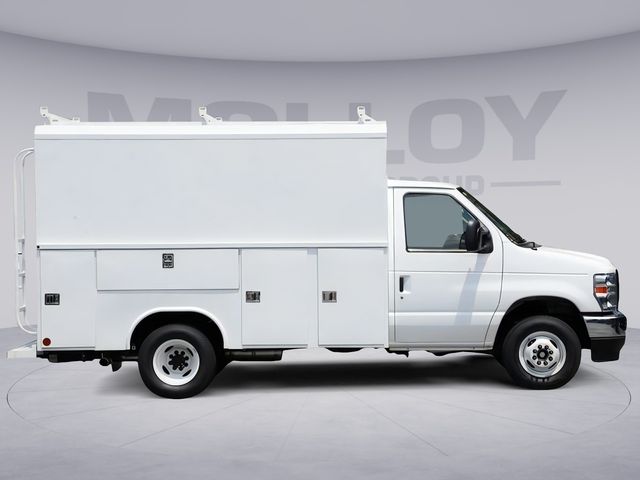 2026 Ford E-Series Cutaway Base - Photo 5
