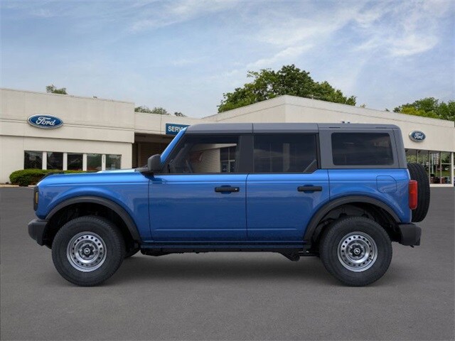 2025 Ford Bronco Base photo 2