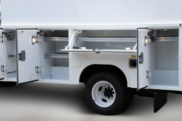 2026 Ford E-Series Cutaway Base - Photo 11