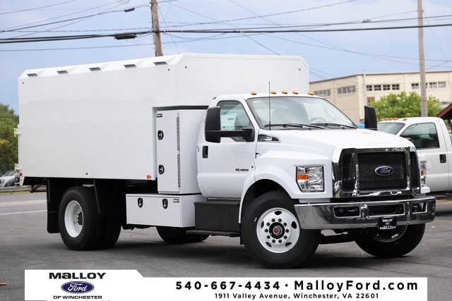 2026 Ford F-750 16FT PJ Chipper Base Truck's photo