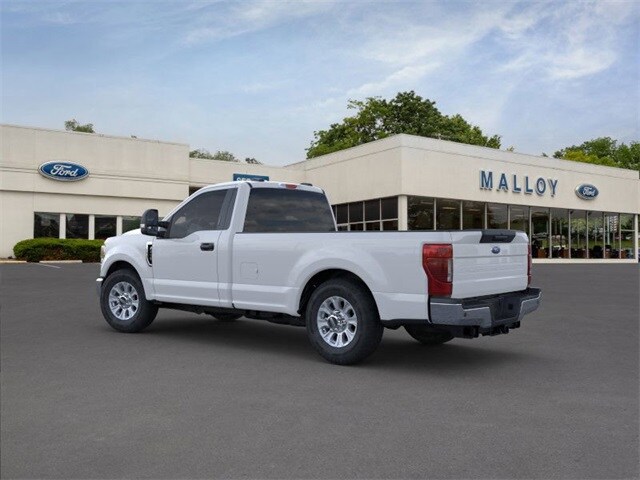 2022 Ford F-350 XLT photo 4