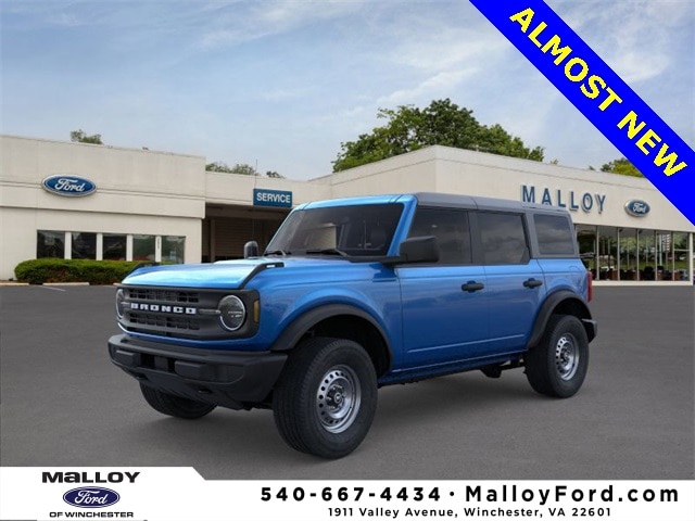 2025 Ford Bronco 4-Door Base's photo