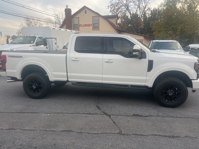 2022 Ford F-250 Super Duty Lariat's photo