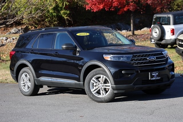 2022 Ford Explorer XLT's photo