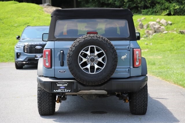 2023 Ford Bronco Badlands photo 3