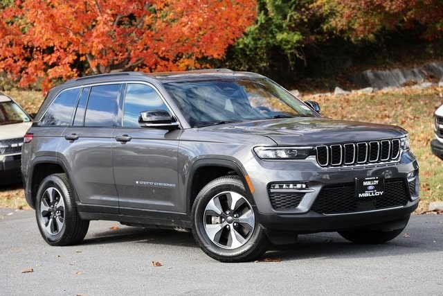 2024 Jeep Grand Cherokee 4xe's photo