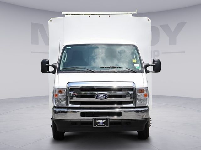 2026 Ford E-Series Cutaway Base - Photo 2
