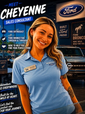 Staff member Cheyenne from ID_ef5975