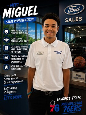 Staff member Miguel from ID_ef5975