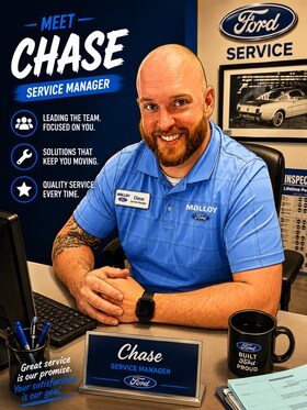Staff member Chase from ID_ed8199