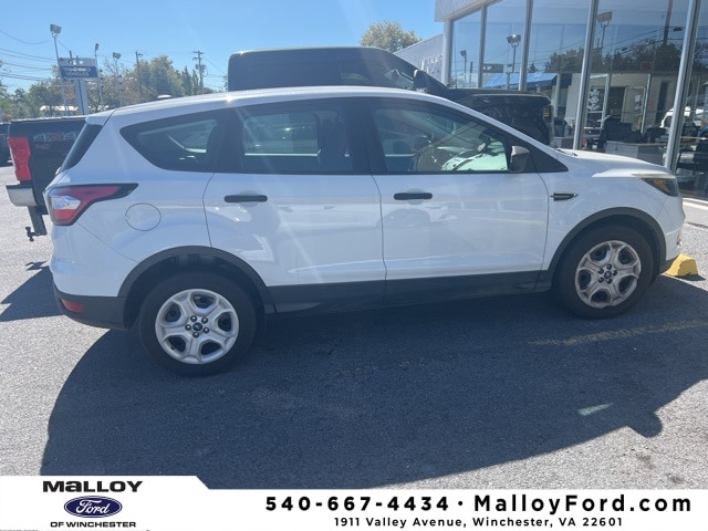 2018 Ford Escape S photo 2