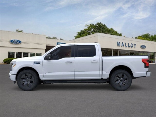 2025 Ford F-150 Lightning photo 3
