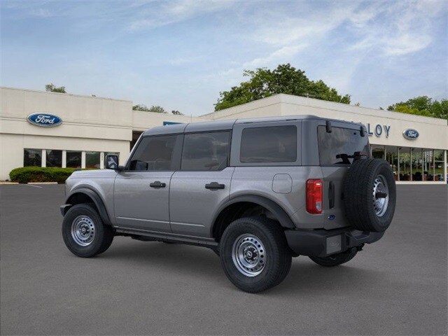 2025 Ford Bronco Base photo 4