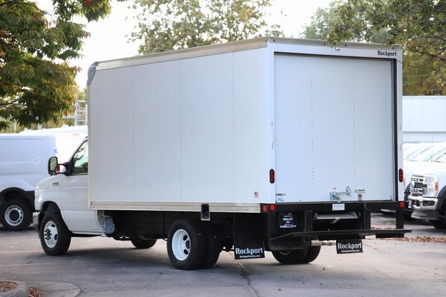 2025 Ford E-350 Base photo 2