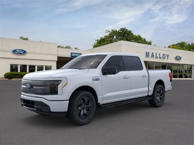 2025 Ford F-150 Lightning Flash's photo