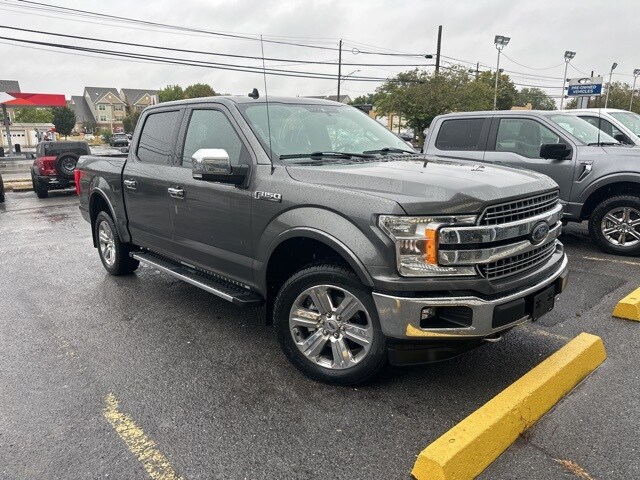 2019 Ford F-150 Lariat photo 2