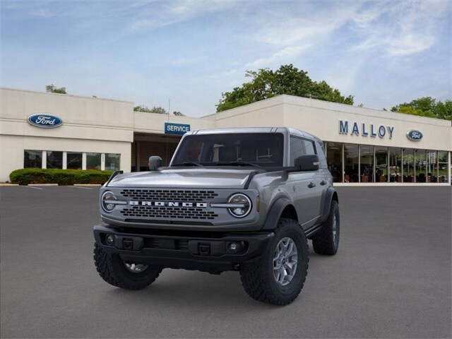 2025 Ford Bronco Badlands photo 2